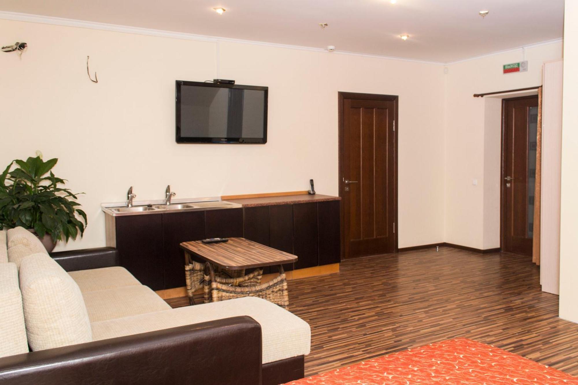 Valeo Hotel Minsk Exterior photo